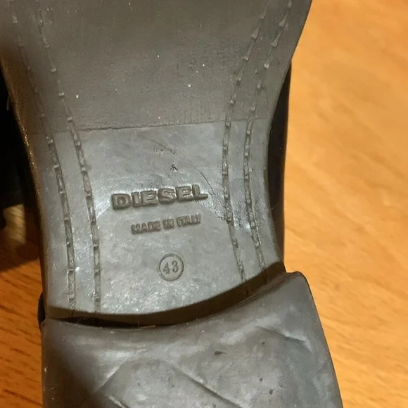 Men’s Diesel Black Double Monk Shoes SZ 9.5 (43). Beautiful and Comfortable!! - Picture 7 of 9